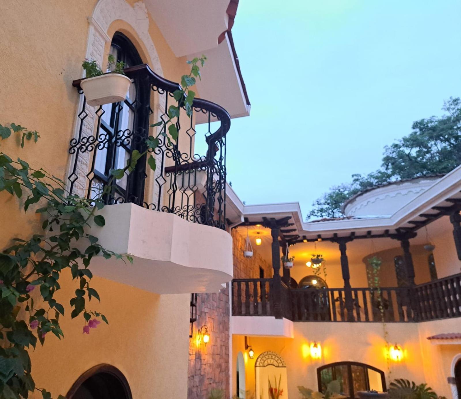 Casa Sileo - Boutique Hotel Cali Exterior photo